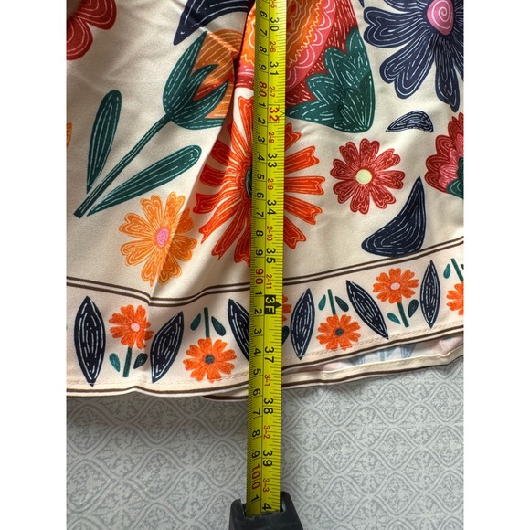 Floral Two Piece Crop Top and Midi Skirt Set Cream Red Large - Picture 9 of 10